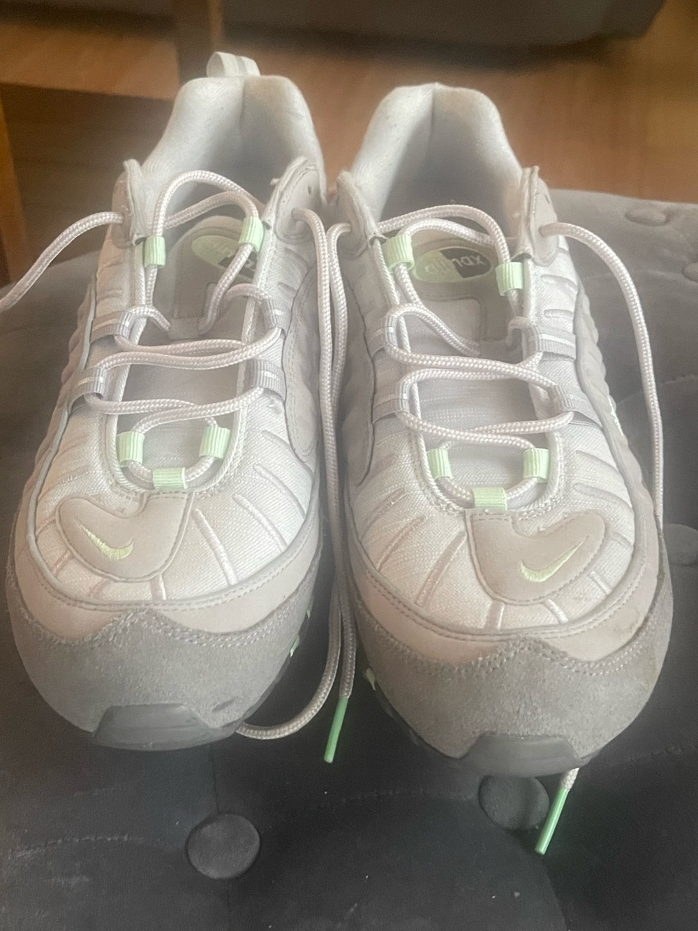 Men’s size 11.5 Nike Air Max 98 Vast Grey Fresh Mint